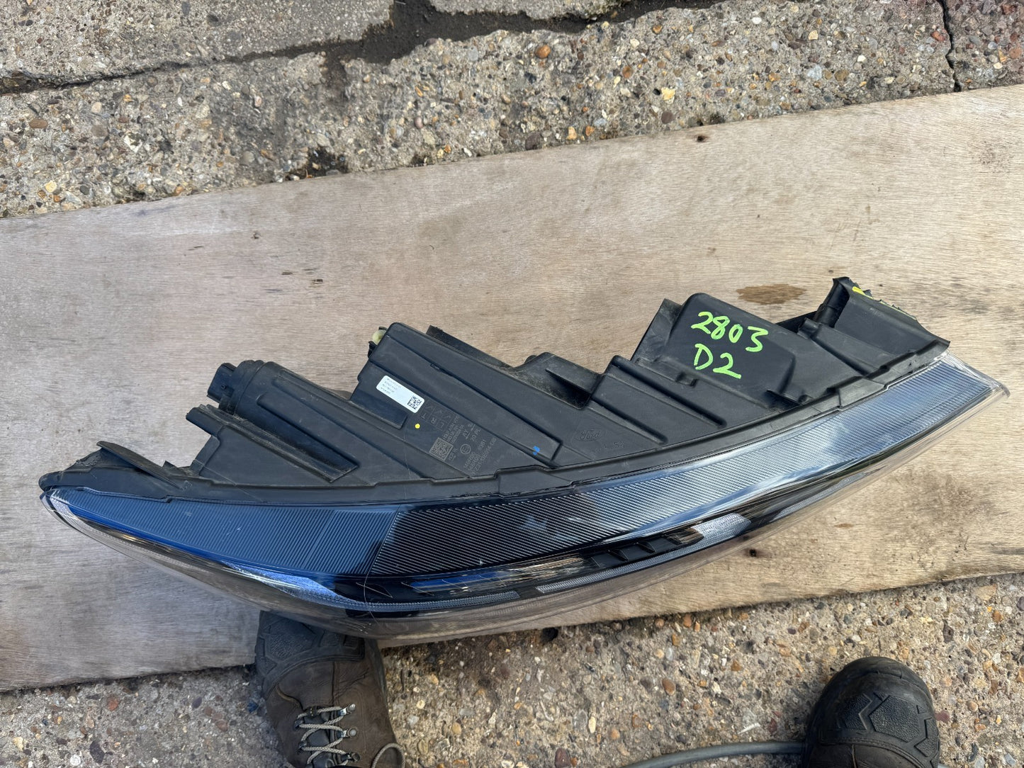 GENUINE FORD TRANSIT CUSTOM RIGHT LED HEADLIGHT 2023-ON PZ3113E014DB