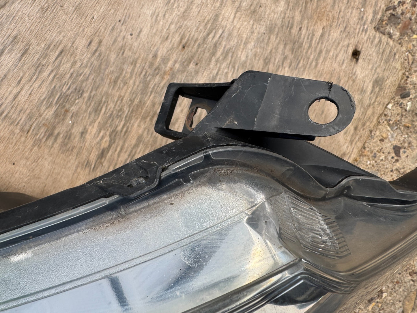 Toyota Vitz/Yaris Mk3 Pre Facelift Right Side Headlight 2012-2014 scratches etc