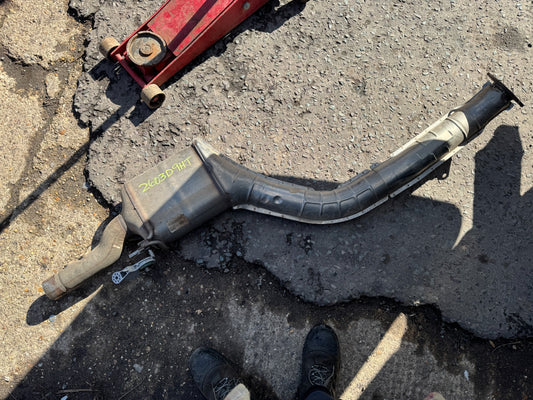 2024 LAND ROVER DEFENDER L663 CATALYTIC CONVERTER EXHAUST M8B2-5L219-BE