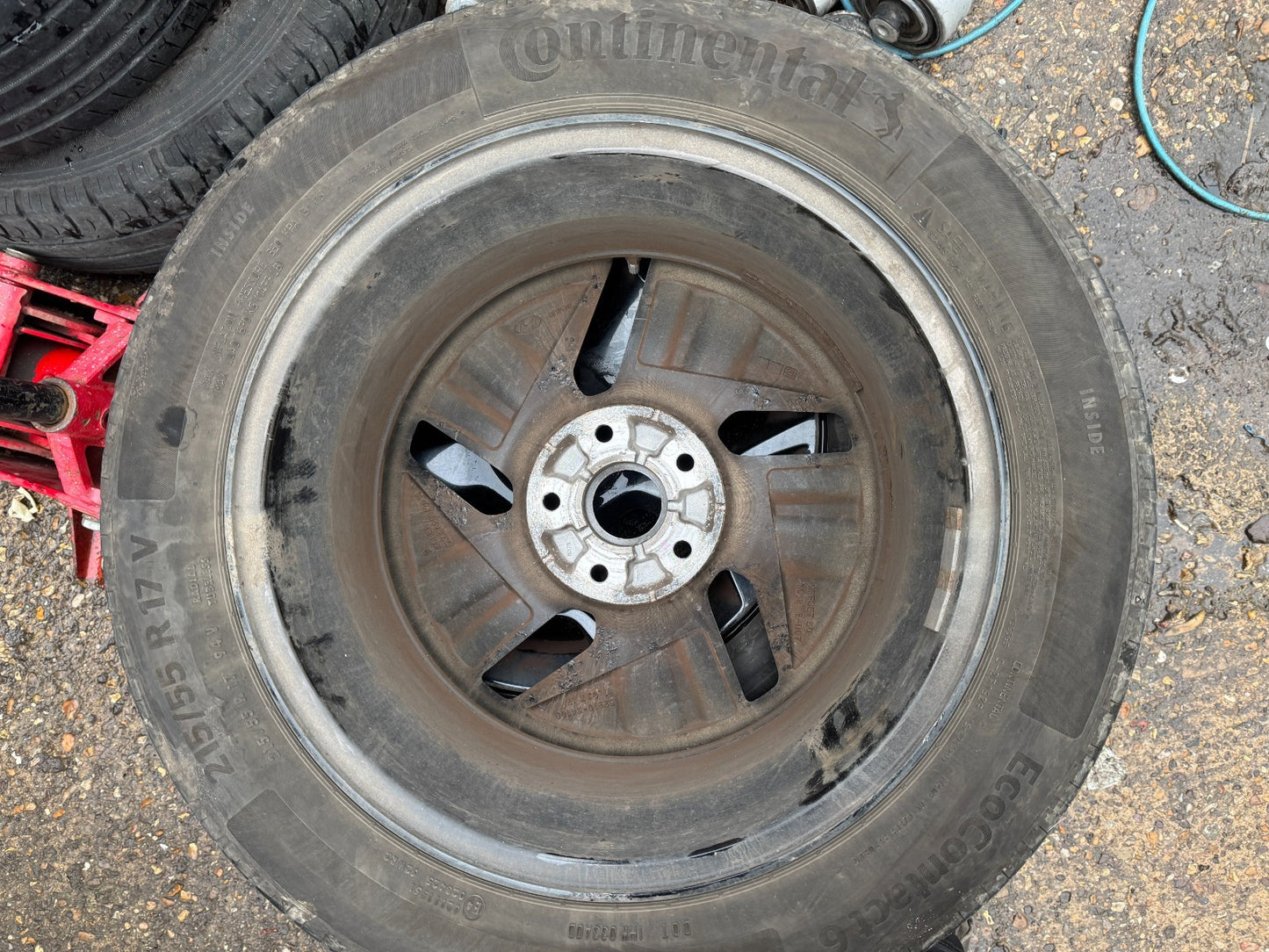 1x Genuine Hyundai Kona 17” Diamond Cut Alloy Wheel Rim 7Jx17 52910-K4100