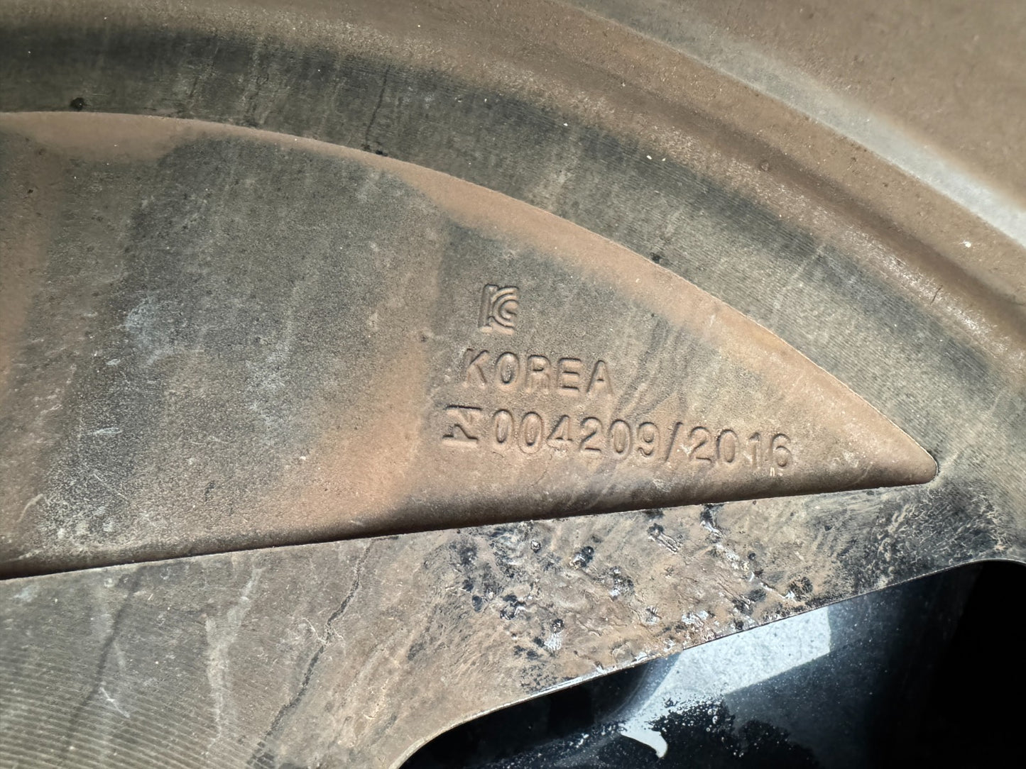 1x Genuine Hyundai Kona 17” Diamond Cut Alloy Wheel Rim 7Jx17 52910-K4100