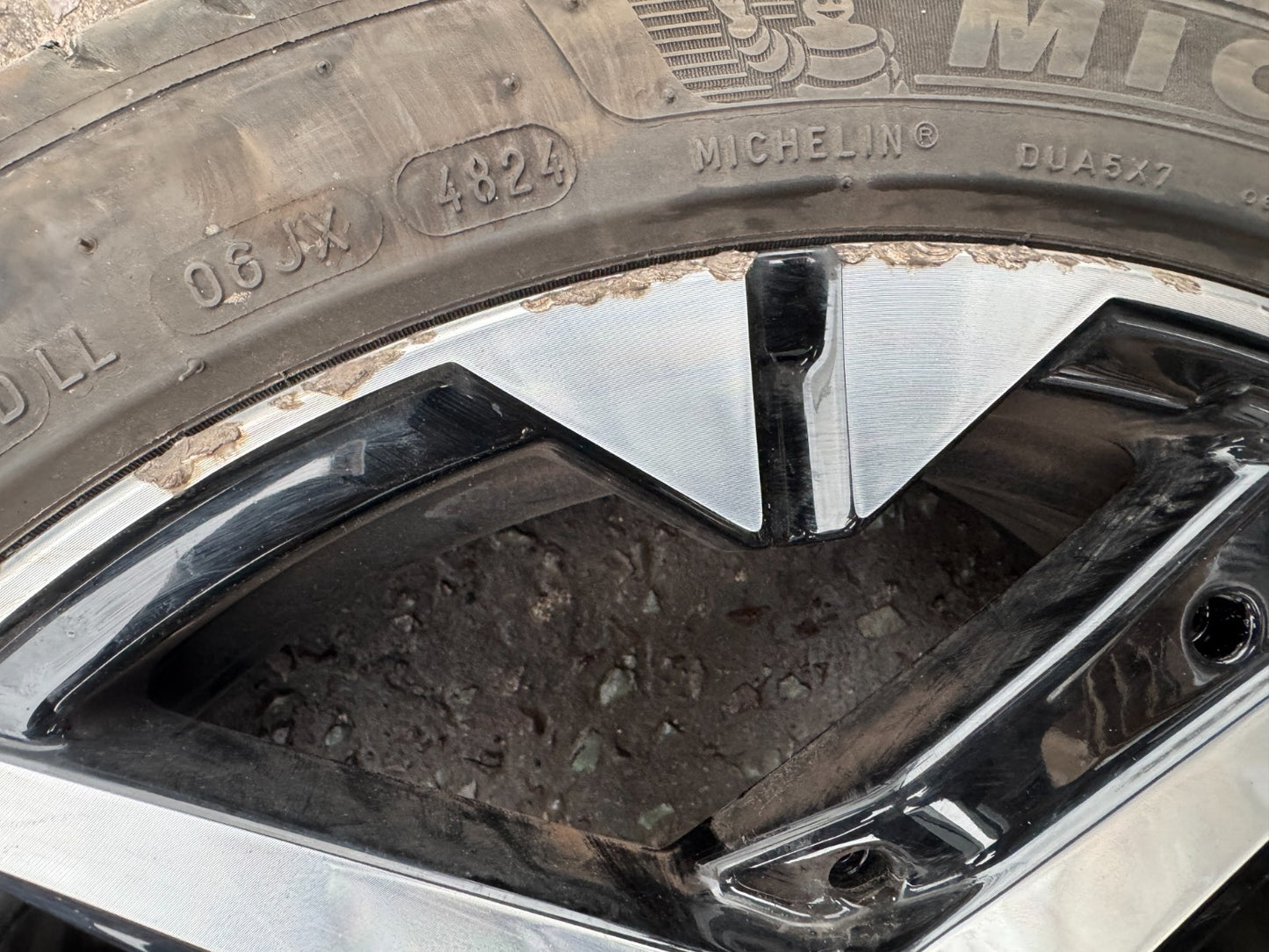 PEUGEOT 208 MK2 GT PURETECH 2024 - 2025 17" DIAMOND ALLOY WHEEL 9851308480