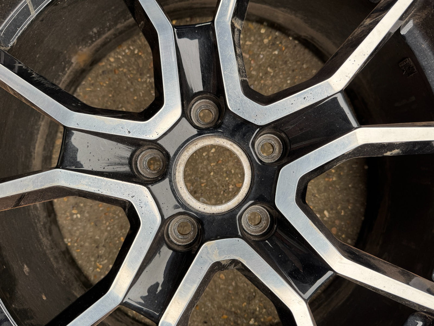 GENUINE PORSCHE TAYCAN RS SPYDER GTS 21' FRONT ALLOY WHEEL DIAMOND CUT