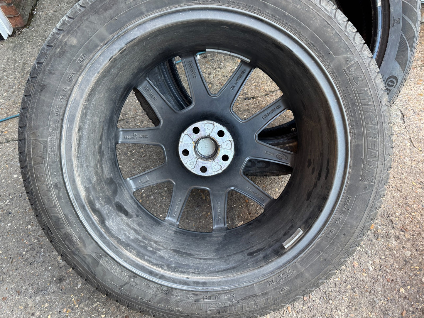 GENUINE RANGE ROVER VELAR L560 21" 8.5J ALLOY WHEEL L8A21007CA EXCELLENT