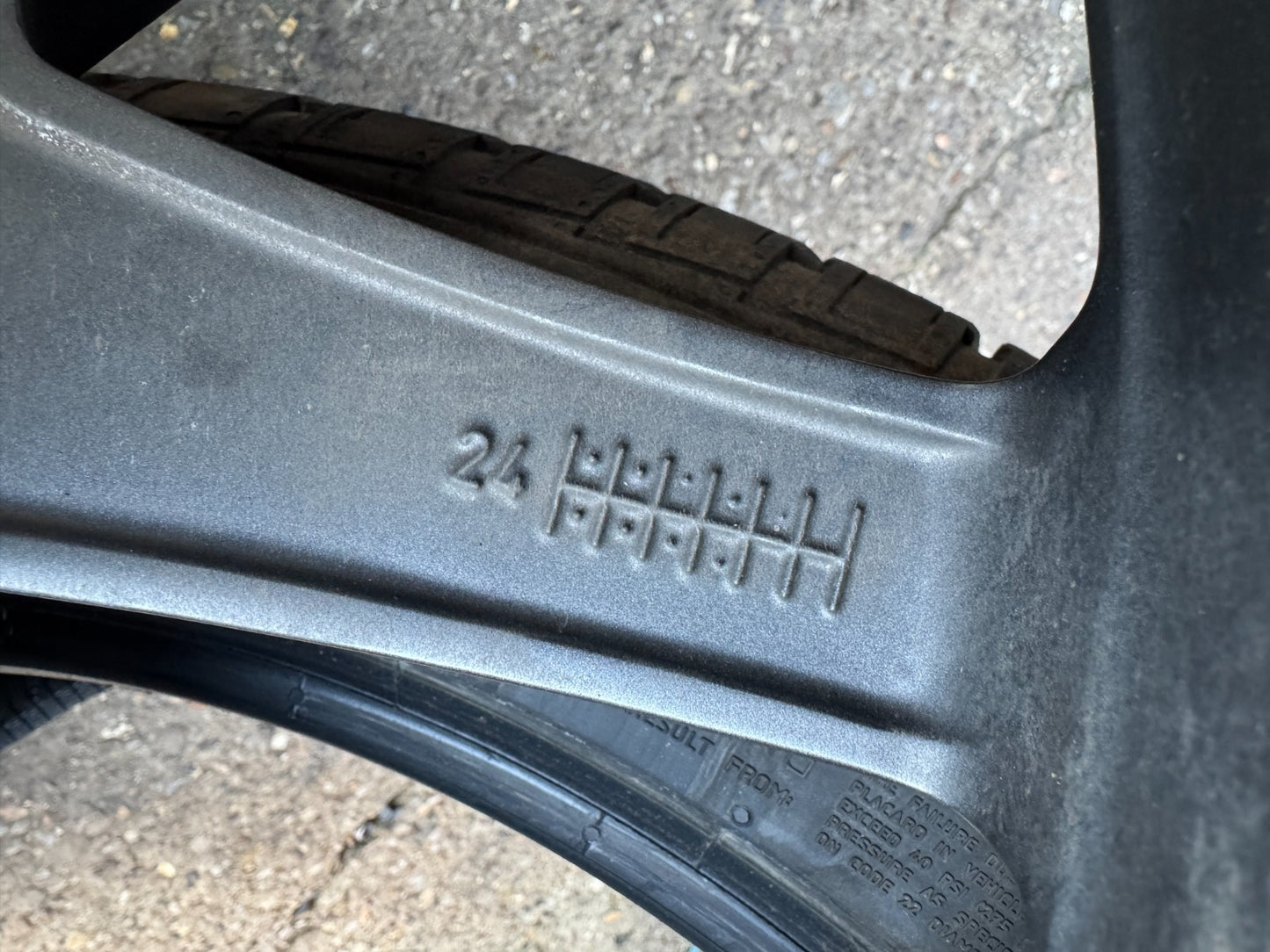 GENUINE RANGE ROVER VELAR L560 21" 8.5J ALLOY WHEEL L8A21007CA EXCELLENT