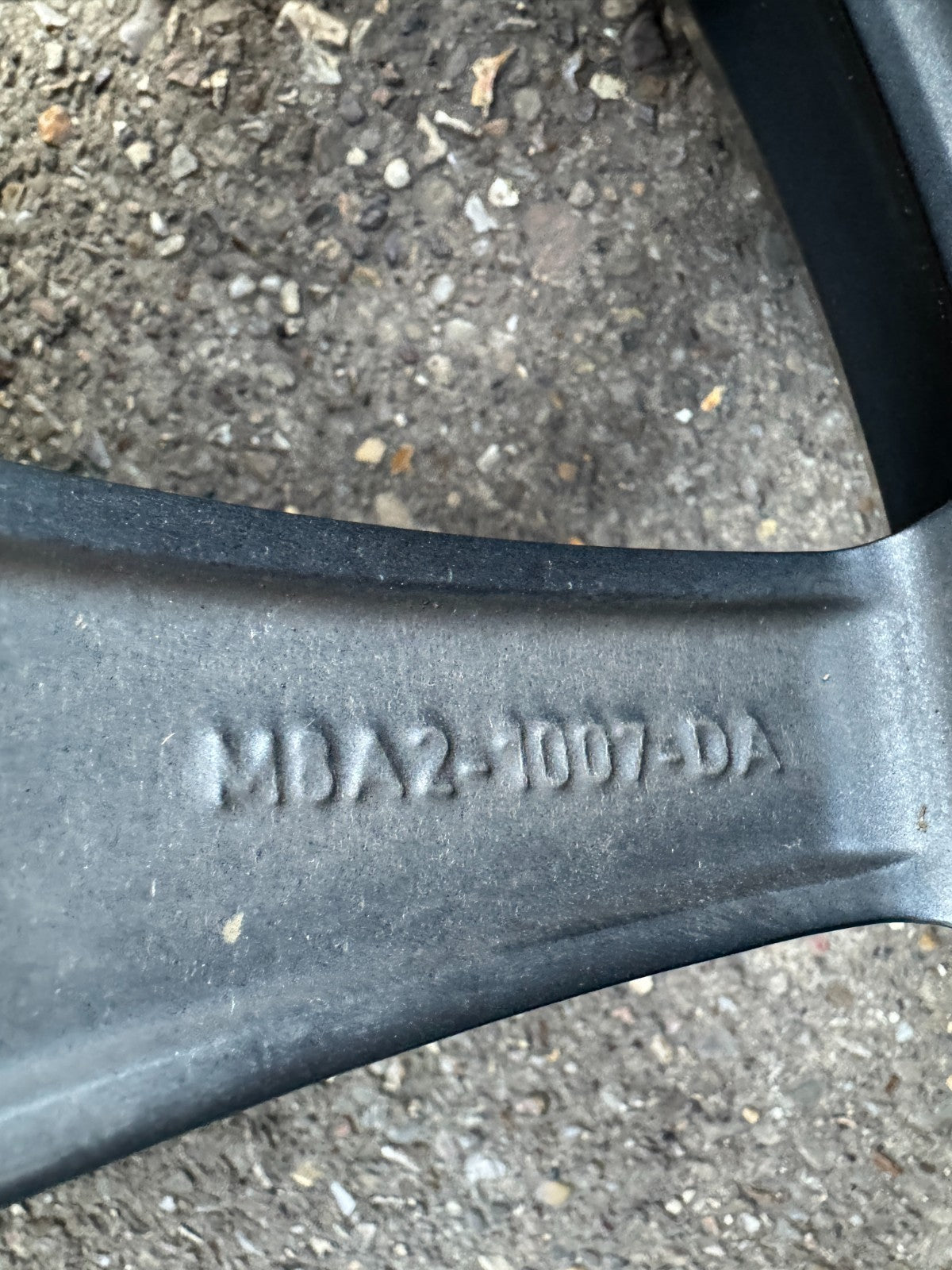 GENUINE RANGE ROVER VELAR L560 21" 8.5J ALLOY WHEEL L8A21007CA EXCELLENT