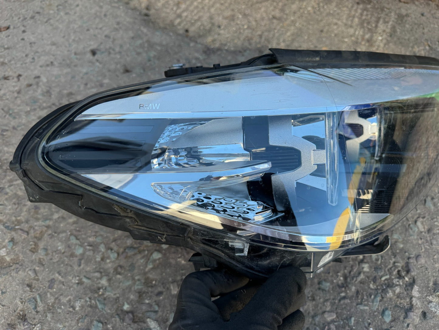 BMW 5 SERIES G30 G31 HEADLIGHT FULL LED RIGHT SIDE 7439186-04 DAMAGED