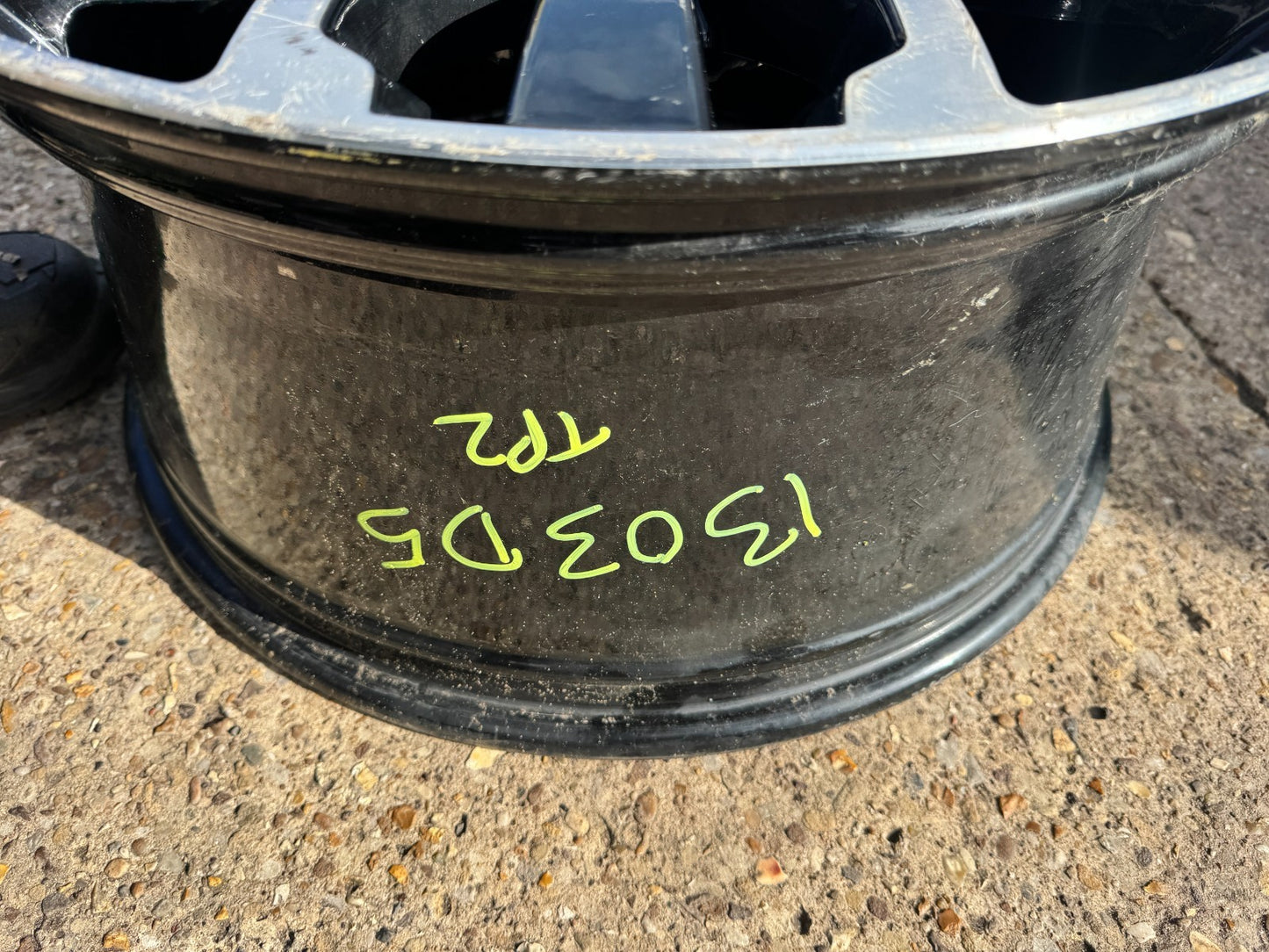 2x GENUINE RANGE ROVER SPORT 9.5X21 ALLOY WHEELS DK6M1007 NEED REFURBISHMENT