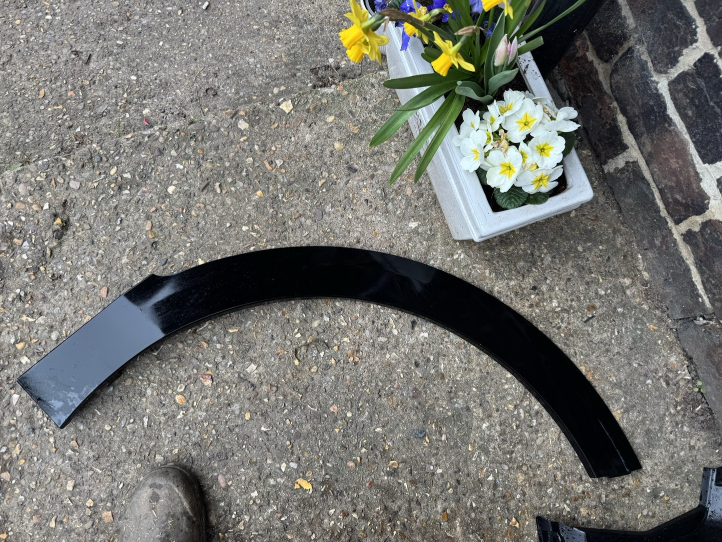KIA NIRO 4 MK2 Plastic Arch Trim Front Right 87714AT100