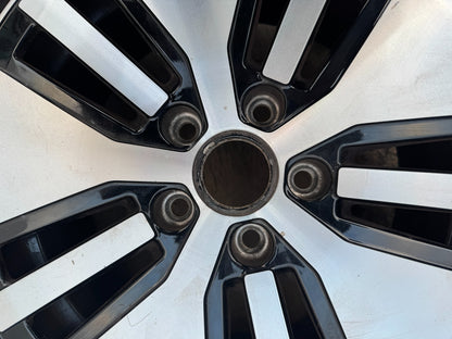 VOLKSWAGEN GOLF 16'' BLACK DIAMOND CUT  ALLOY WHEEL  5GE601025