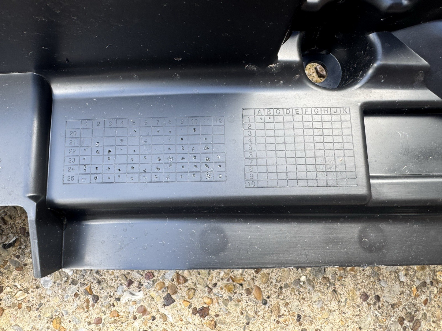 Land Rover Range Rover L460 Genuine Rear Bumper Bracket M8E2-17B861-A