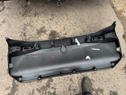 TAIL GATE PLASTIC LID REAR RENAULT SYMBIOZ 901523680R DAMAGED