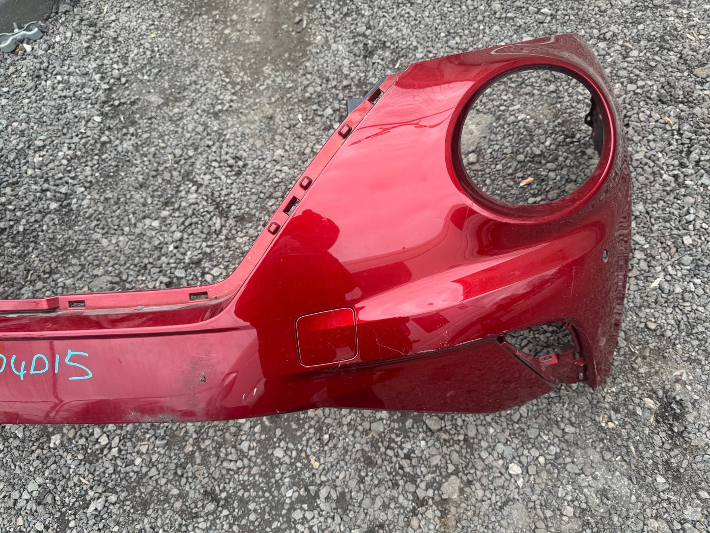 GENUINE NISSAN JUKE F16 FRONT TOW EYE COVER 622A06PA0A 2019-23 NBV RED