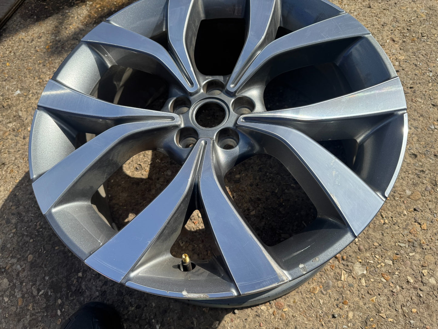 2025 RANGE ROVER EVOQUE L551/L538 20" 8J GREY CUT ALLOY WHEEL K8D21007LA