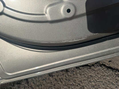 LAND ROVER RANGE ROVER VELAR L560 Front Left Door Damaged LR091718 (J8A220125AA)
