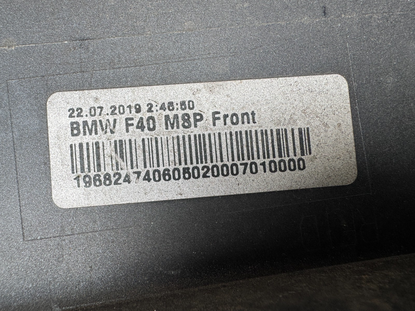 BMW 1 SERIES F40 2023 M-SPORT FRONT BUMPER 8070928 DEEP SCRATCHED NEEDS REPAIR