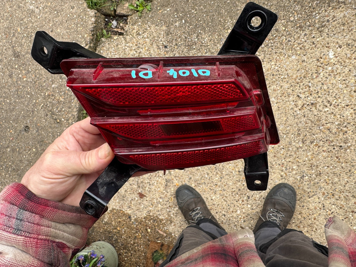 MG HS MK2 2024 FOG LIGHT REFLECTOR REAR BUMPER RIGHT SIDE 11458107