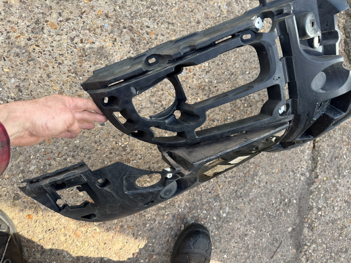 2025 L8B217E778A Defender L663 Inner FRONT Bumper Carrier GENUINE L8B2-17E778-A