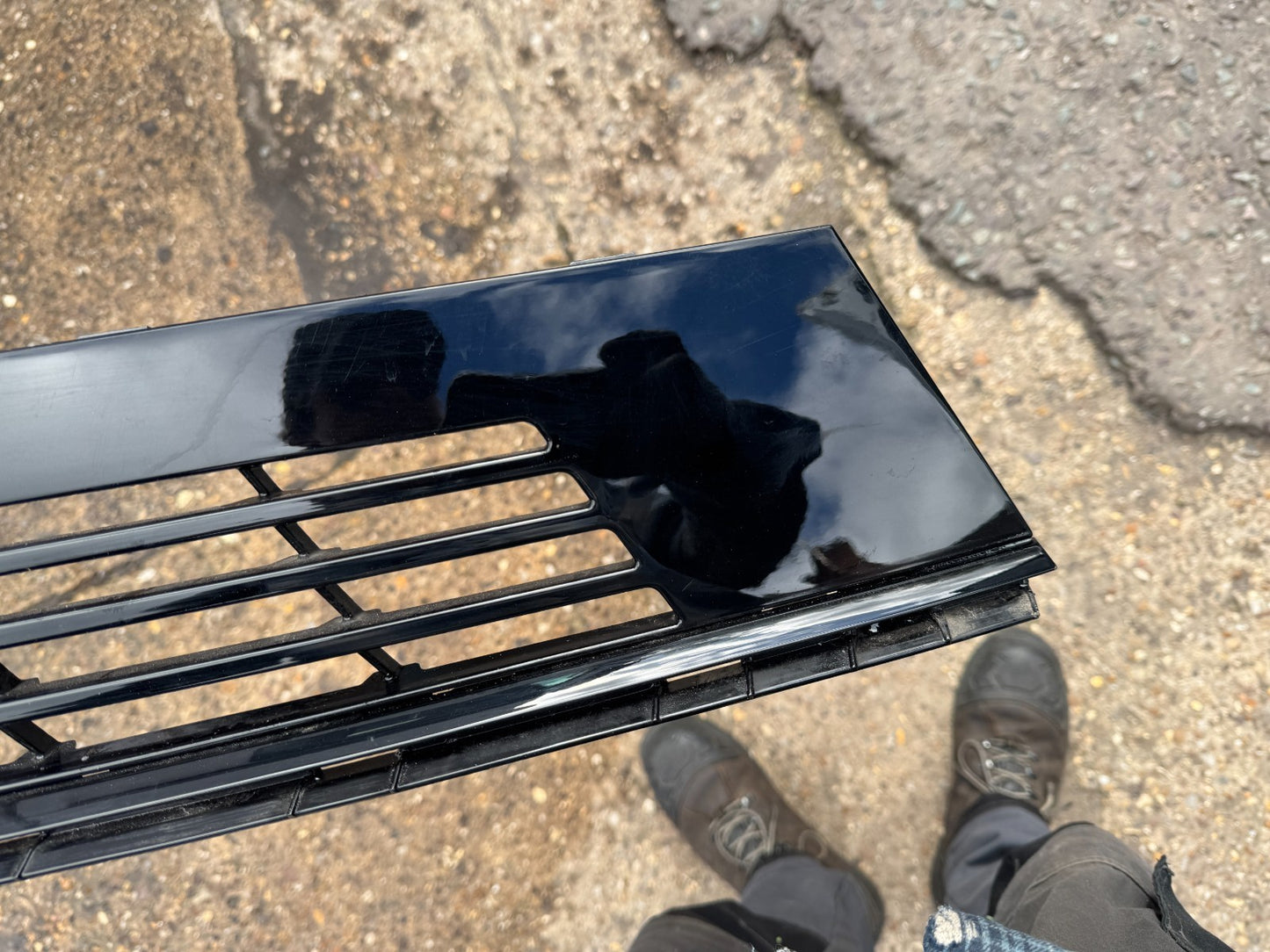 VAUXHALL ASTRA L Design FRONT BUMPER Upper Grill 2022 onwards GENUINE 9839640080