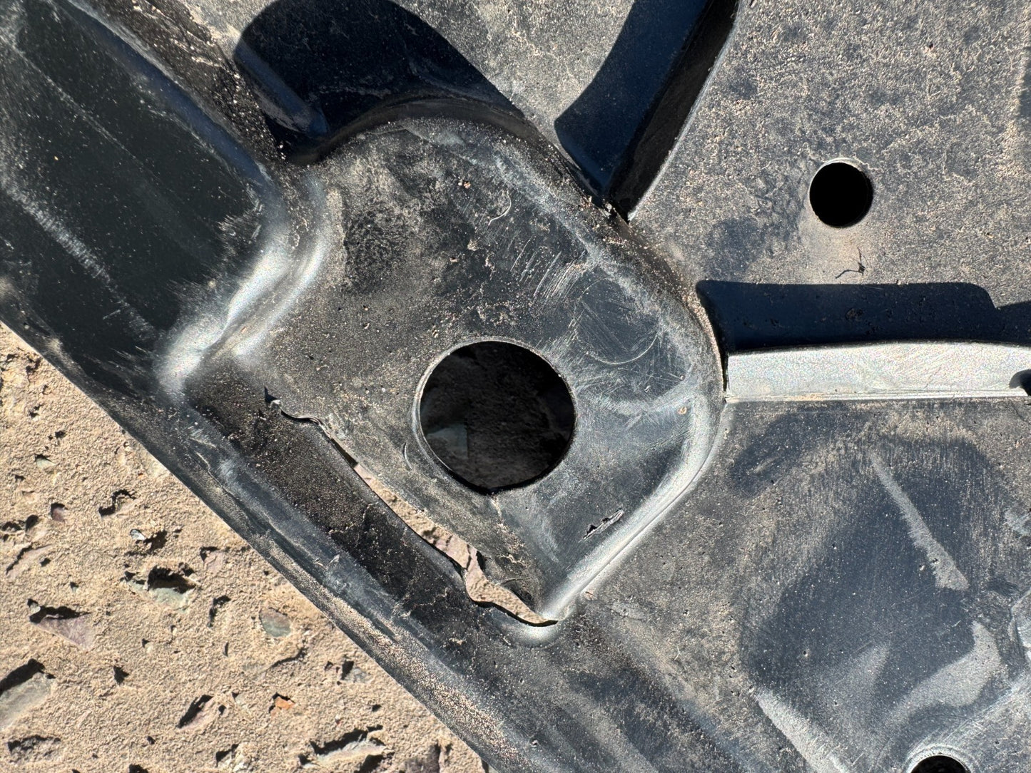 2024 Toyota Yaris Cross XP210 Underbody Cover Rear Center 58415-0D010 Damaged