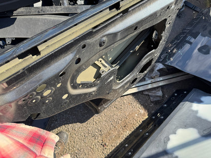 22 On New Range Rover SE Autob. L460 LH Left N/S Rear Door Genuine M8E224631AA