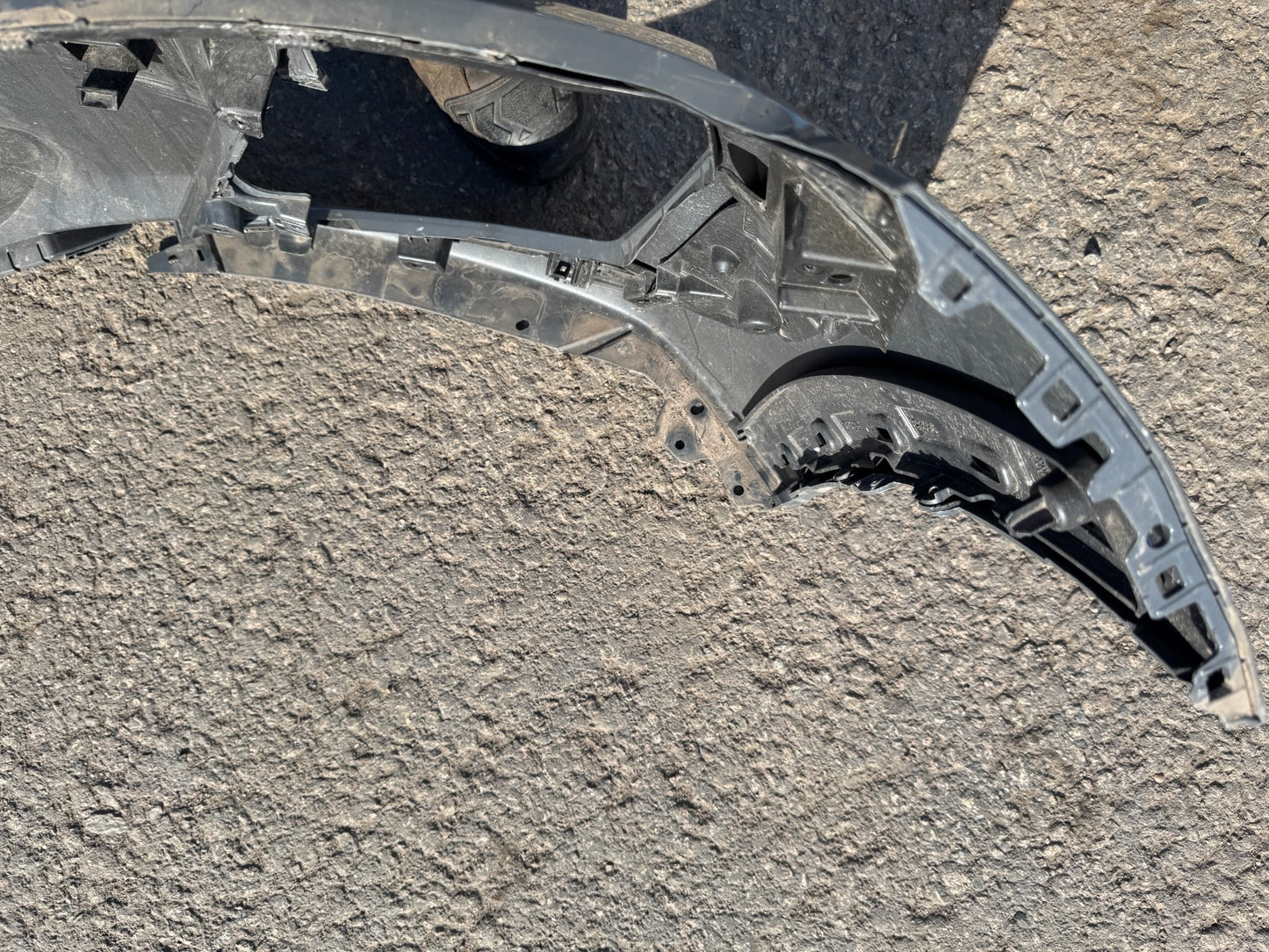 2025 Peugeot 208 Front Bumper 9824787780 Scratched