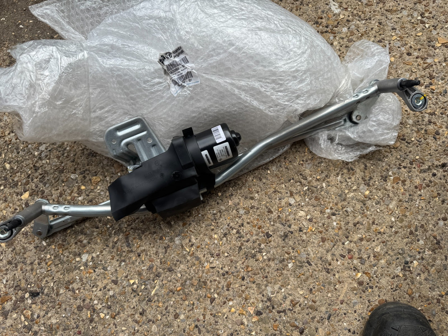 NEW Genuine Fiat Ducato 2006-2012 Front Wiper Motor & Linkage 1363339080