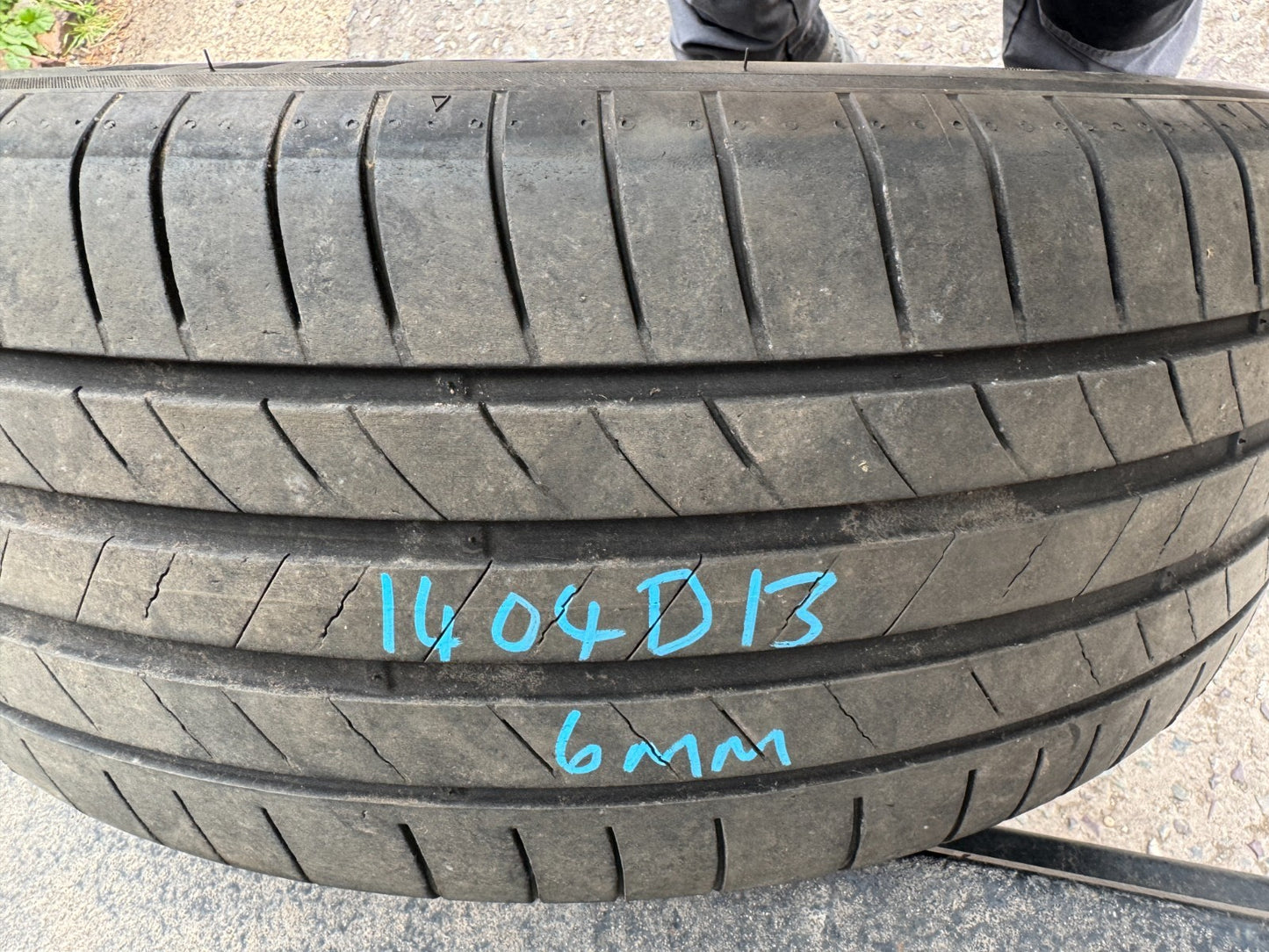 235 55 19 101T KUMHO ECSTA PS71 EV XL DOT: 3424 6mm No Repairs