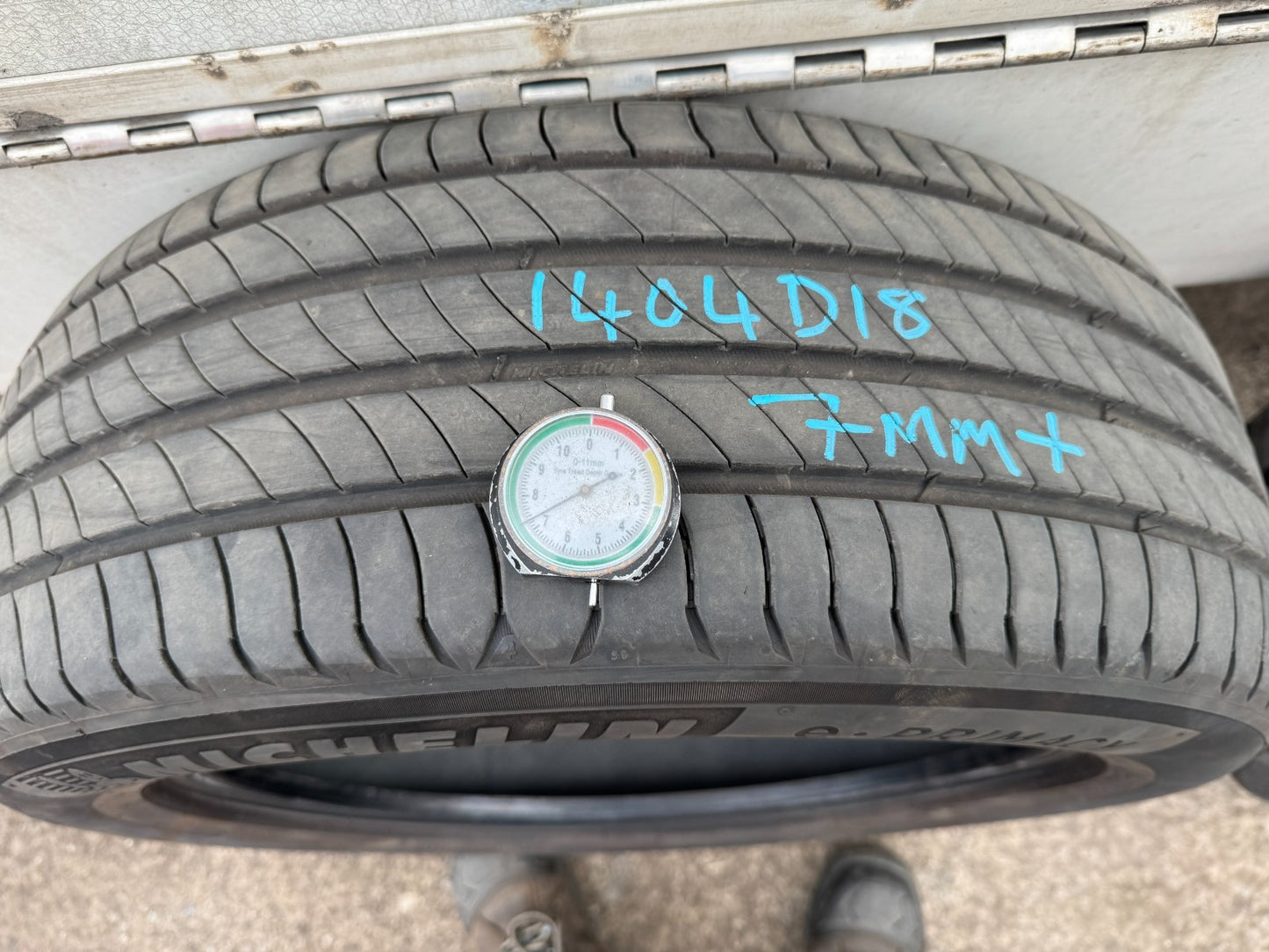 1x EXCELLENT 225 55 19 103V MICHELIN E PRIMACY XL Dot:3025 7mm+