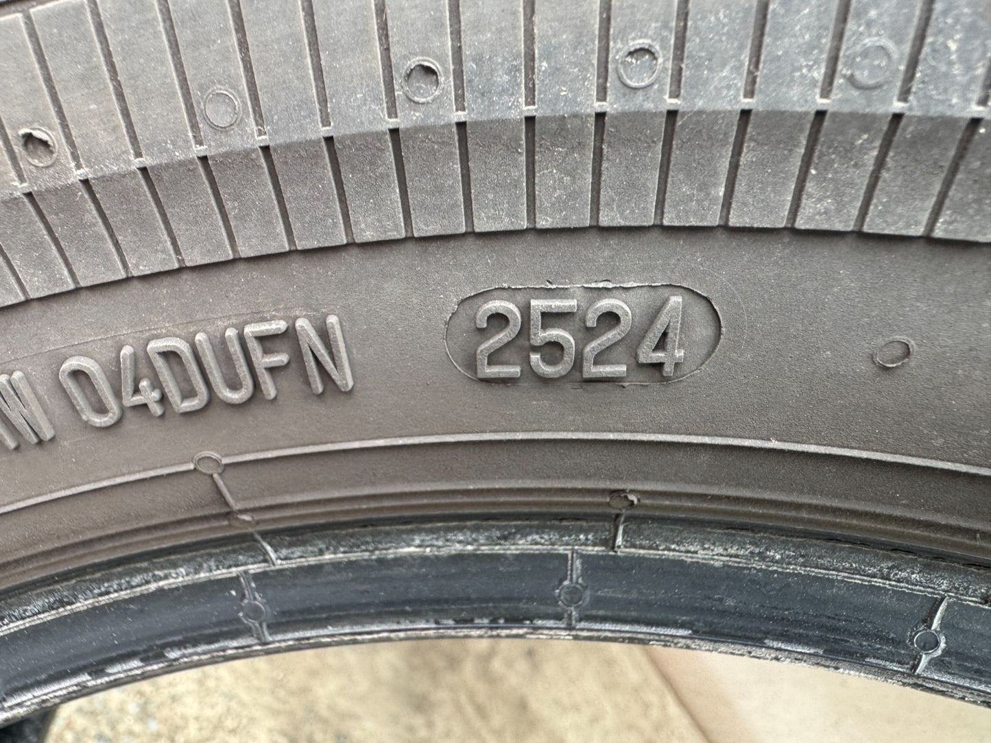 1x 215 70 15C  109/107S  Continental Van Contact Eco 2157015C  215/70/15C 8.5mm!