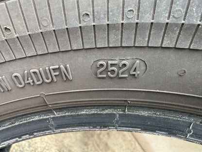 1x 215 70 15C  109/107S  Continental Van Contact Eco 2157015C  215/70/15C 8.5mm!