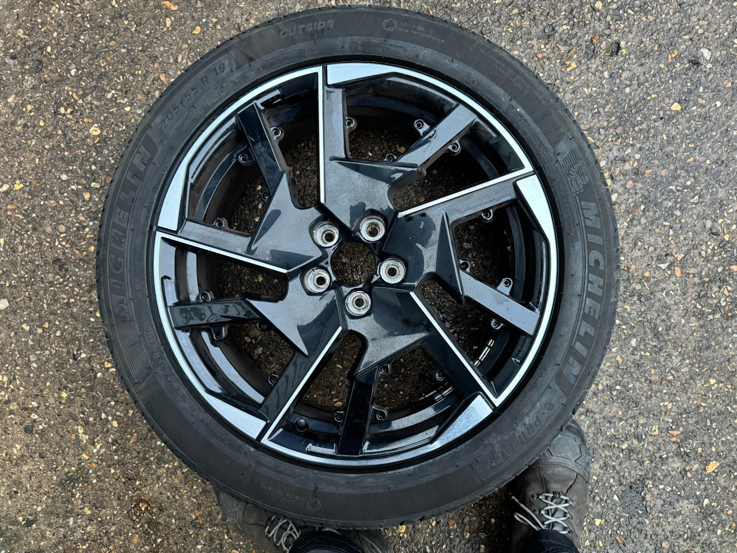 205 55 19 97V MICHELIN e-primacy Dot:0825 5.0mm No Repairs NEXT DAY DELIVERY