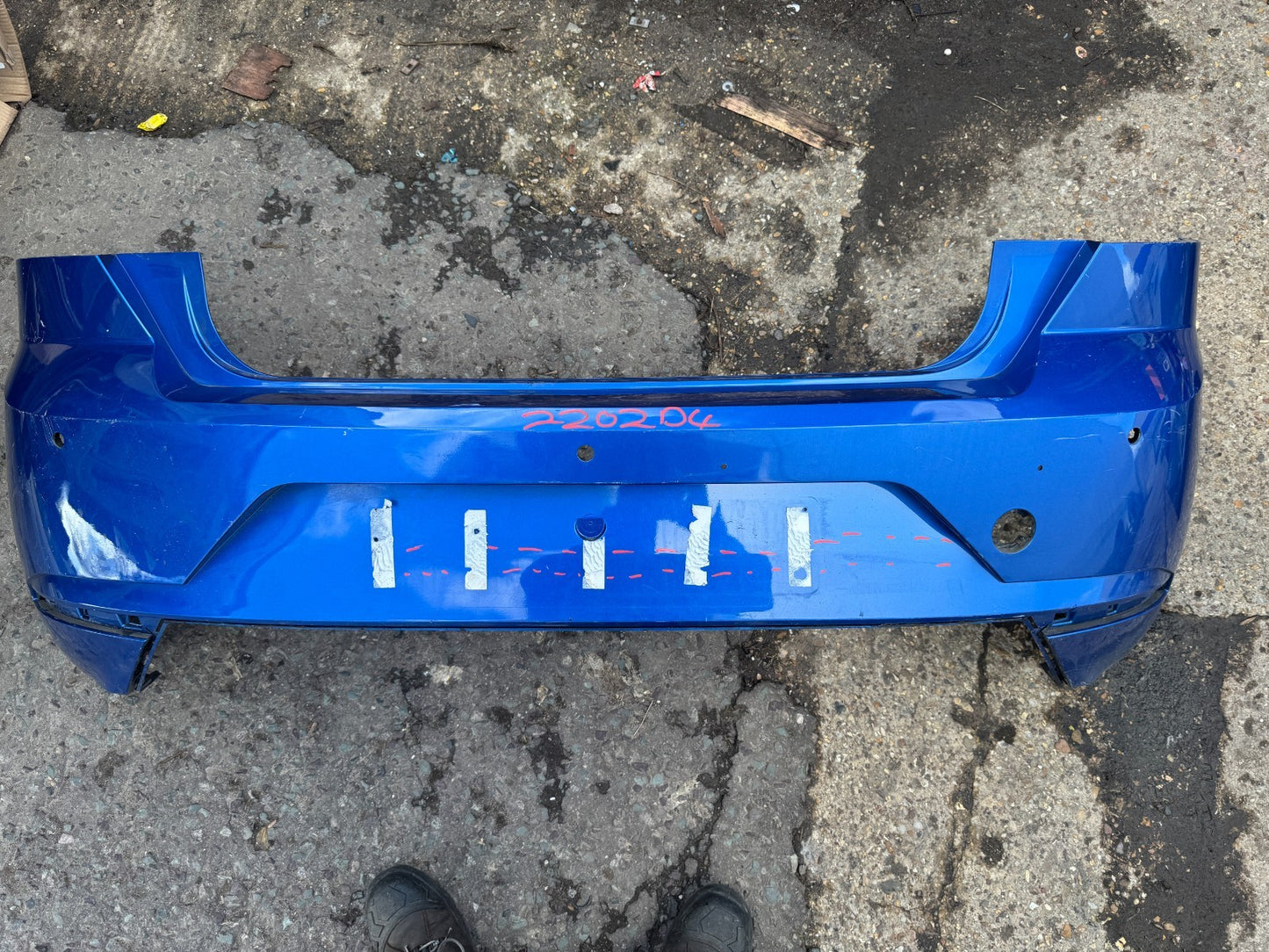 2024 SEAT IBIZA rear bumper 6F0807421 dented and scratched (2 to choose from)