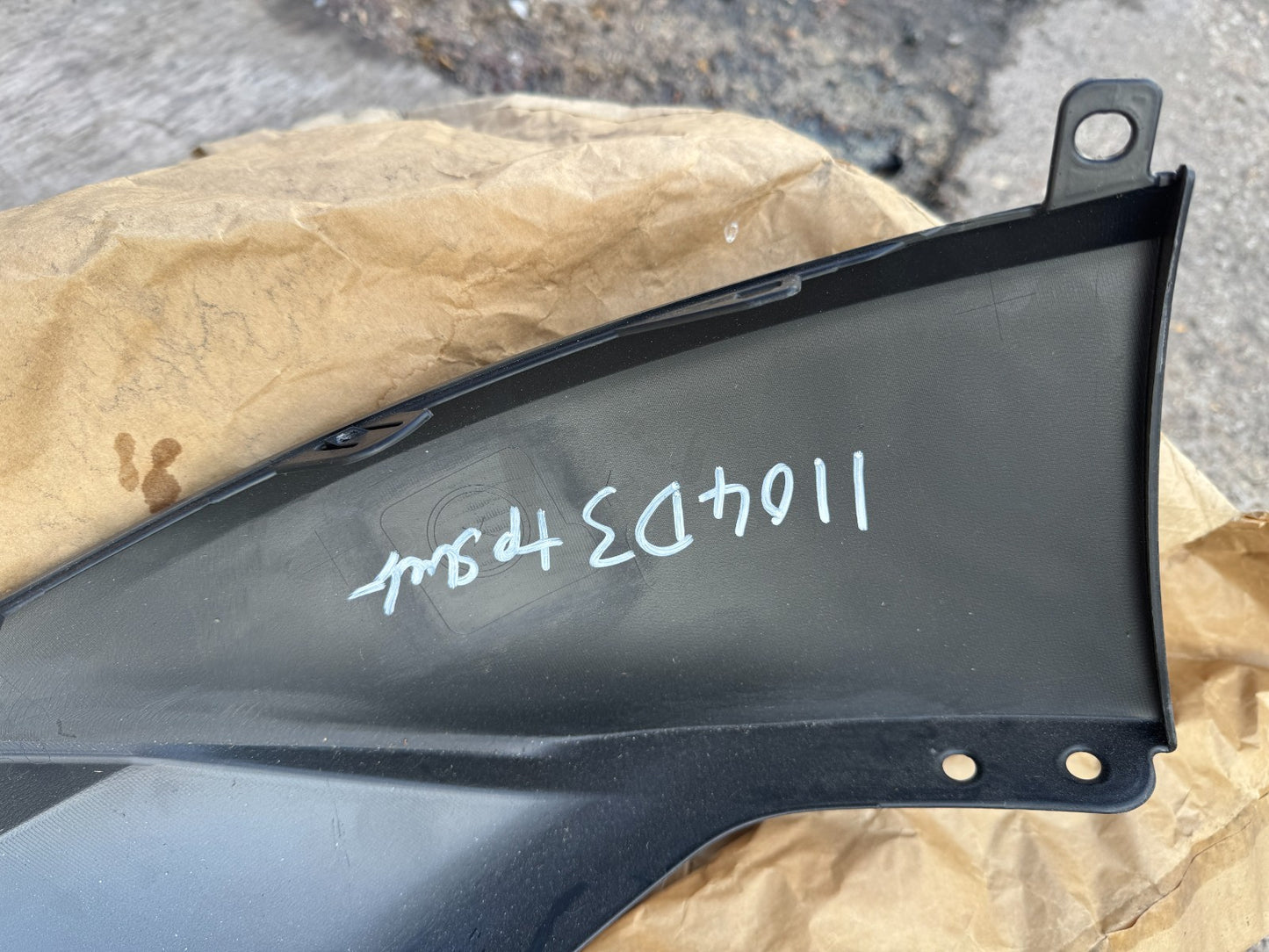 NEW GENUINE TOYOTA C-HR CHR II GENUINE REAR BUMPER LOWER SECTION 2020