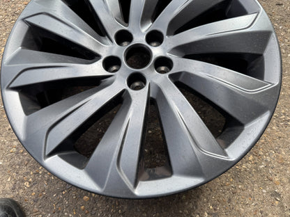 1x Genuine Discovery Sport, Jaguar XF E Pace 19”  Alloy Wheel LK721007MA