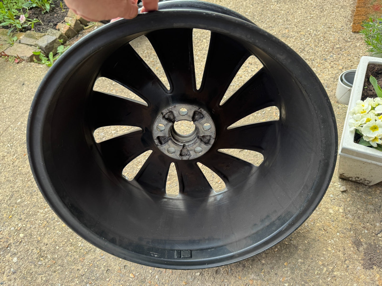 1x Genuine Discovery Sport, Jaguar XF E Pace 19”  Alloy Wheel LK721007MA