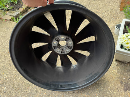 1x Genuine Discovery Sport, Jaguar XF E Pace 19”  Alloy Wheel LK721007MA