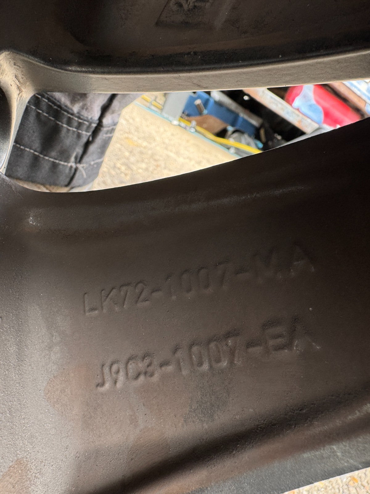 1x Genuine Discovery Sport, Jaguar XF E Pace 19”  Alloy Wheel LK721007MA