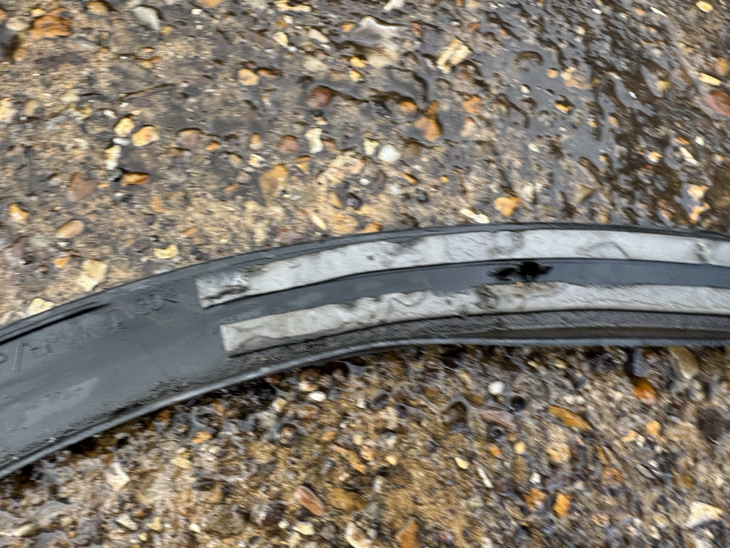 Mercedes GLC X253 Front RH Wheel Arch Moulding Genuine A2538850622 2-MB-07-05-06