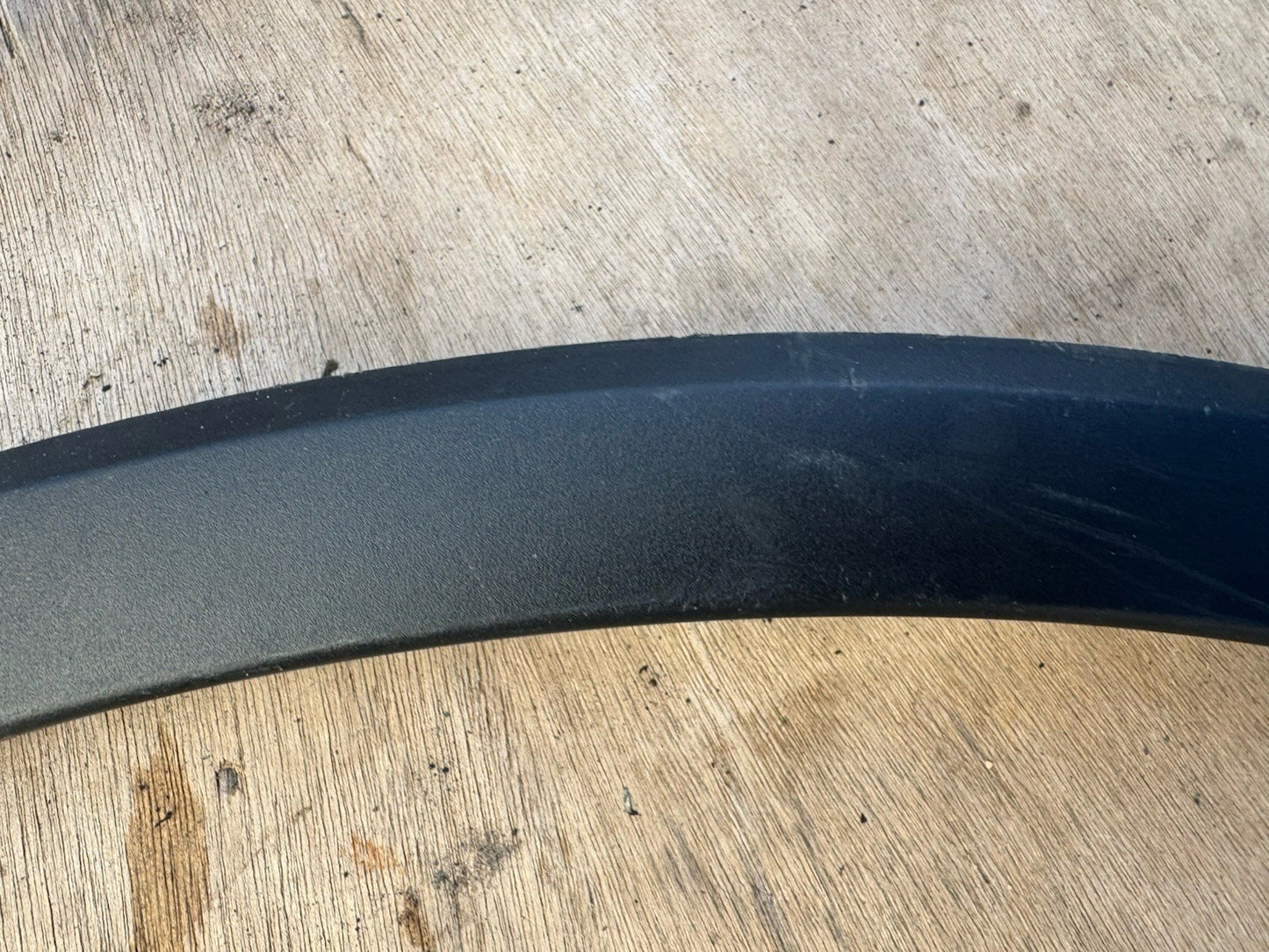 2011-15 OPEL VAUXHALL MOKKA X FRONT LEFT PASSENGERS WHEEL ARCH TRIM OEM 95164501