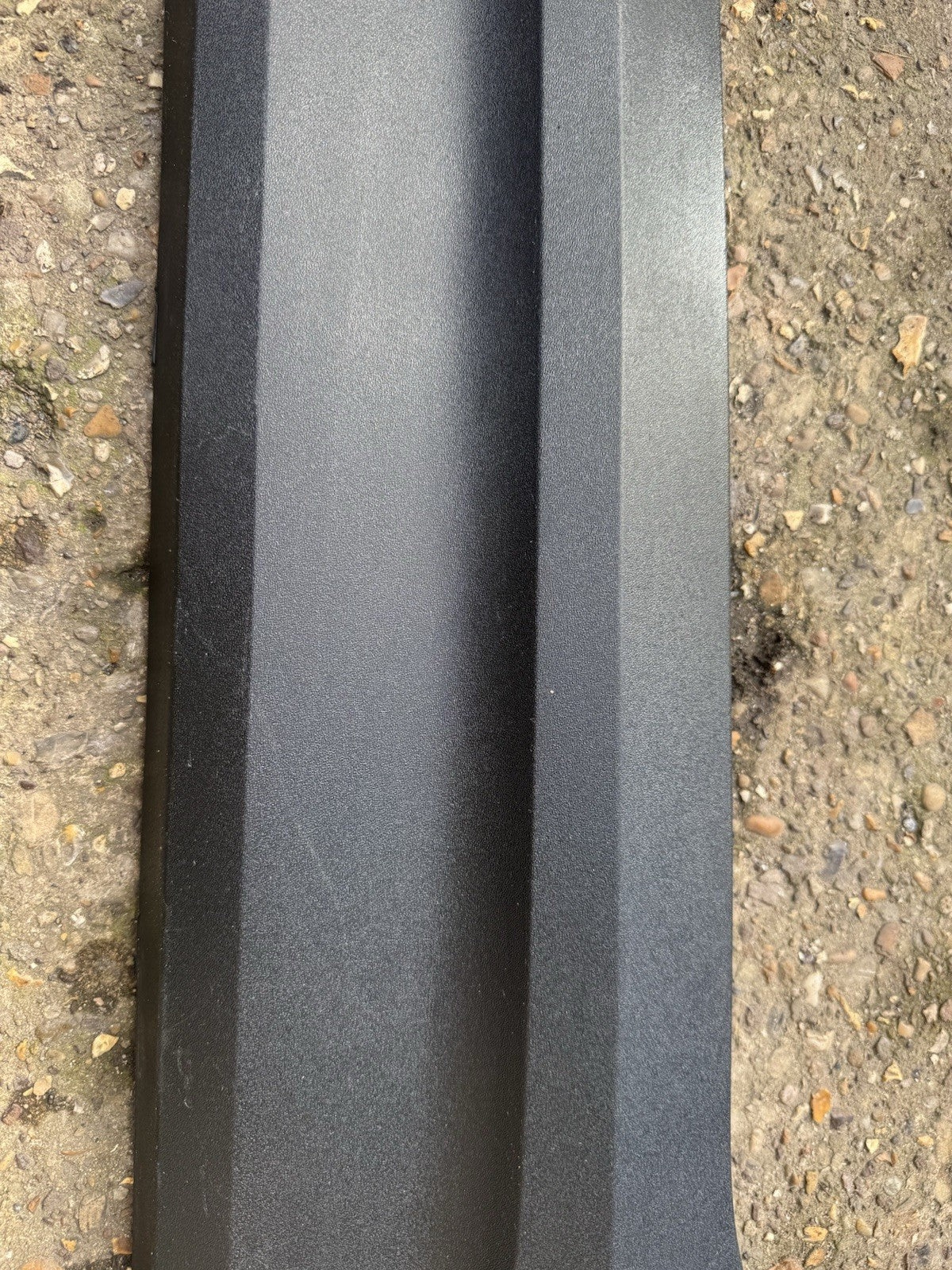 VOLVO XC40 REAR LEFT DOOR LOWER MOLDING 31448318