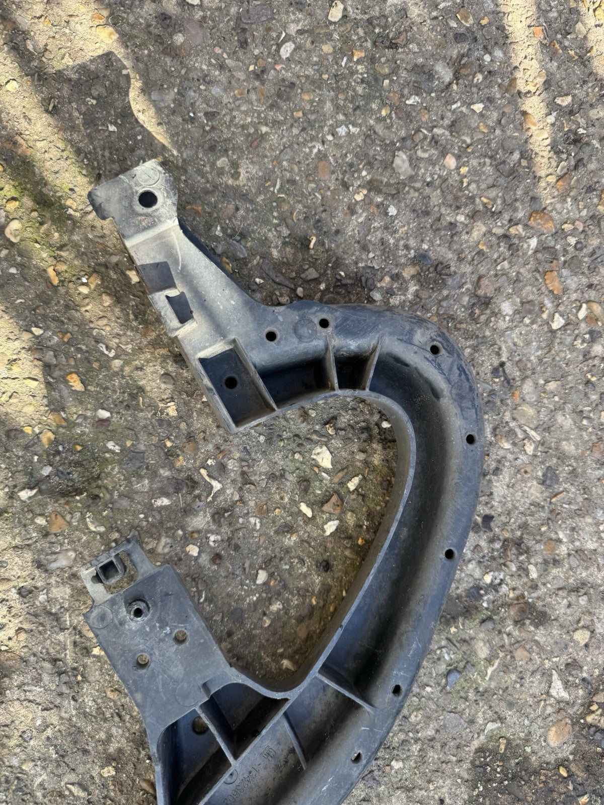 VAUXHALL ASTRA K MK7 FRONT BUMPER LOWER SUPPORT BRACKET PANEL 13423602 2016-21
