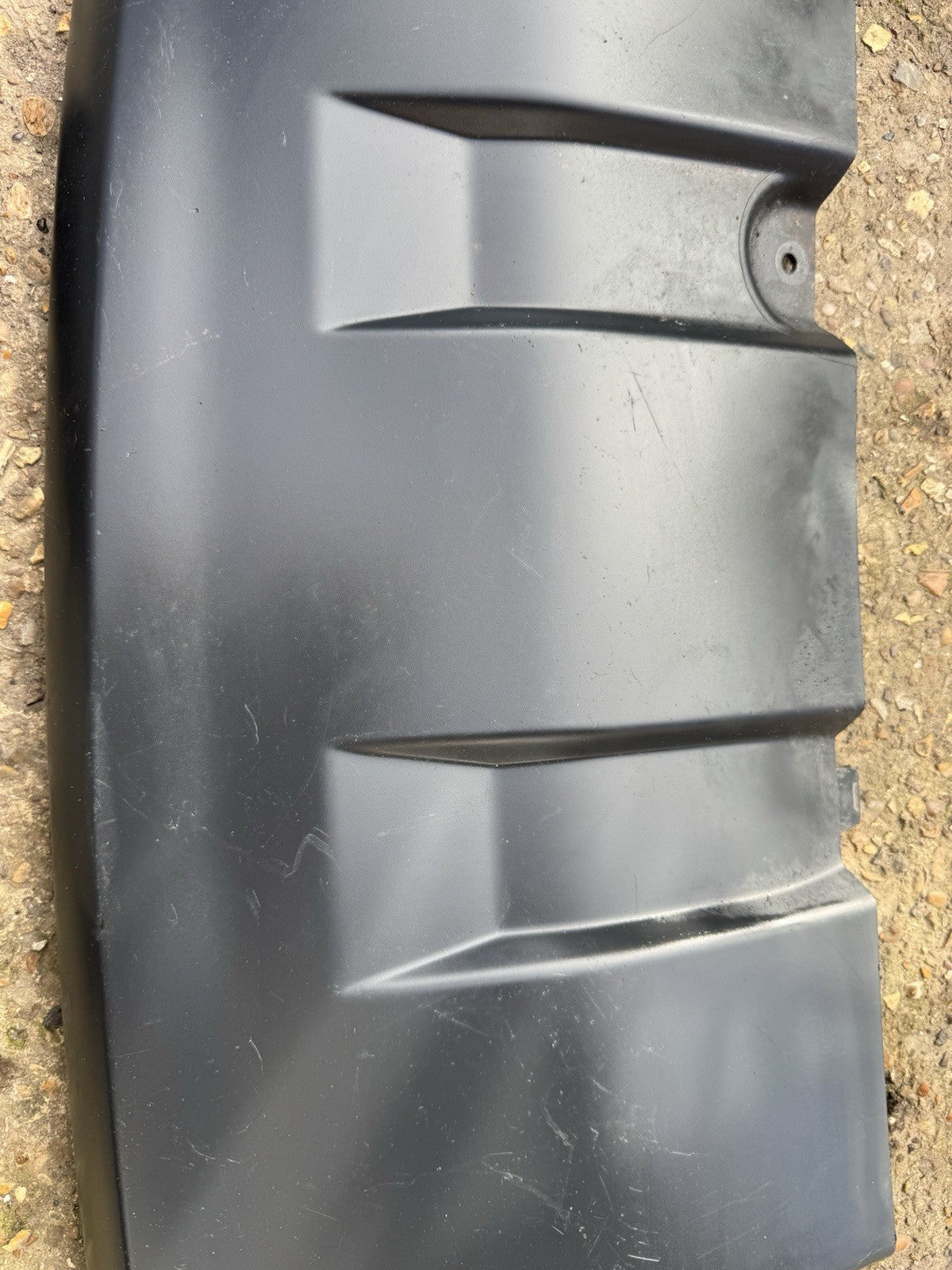 2016 RANGE ROVER EVOQUE REAR BUMPER LOWER TRIM GENUINE GJ32-17F011-DB