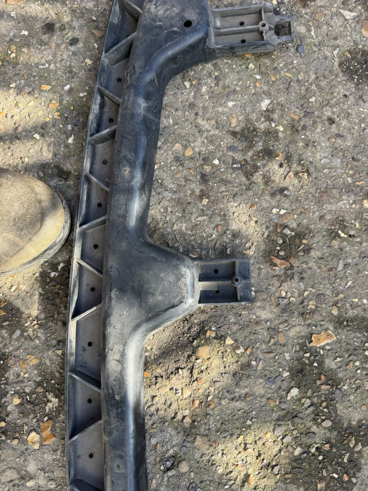 VAUXHALL ASTRA K MK7 FRONT BUMPER LOWER SUPPORT BRACKET PANEL 13423602 2016-21