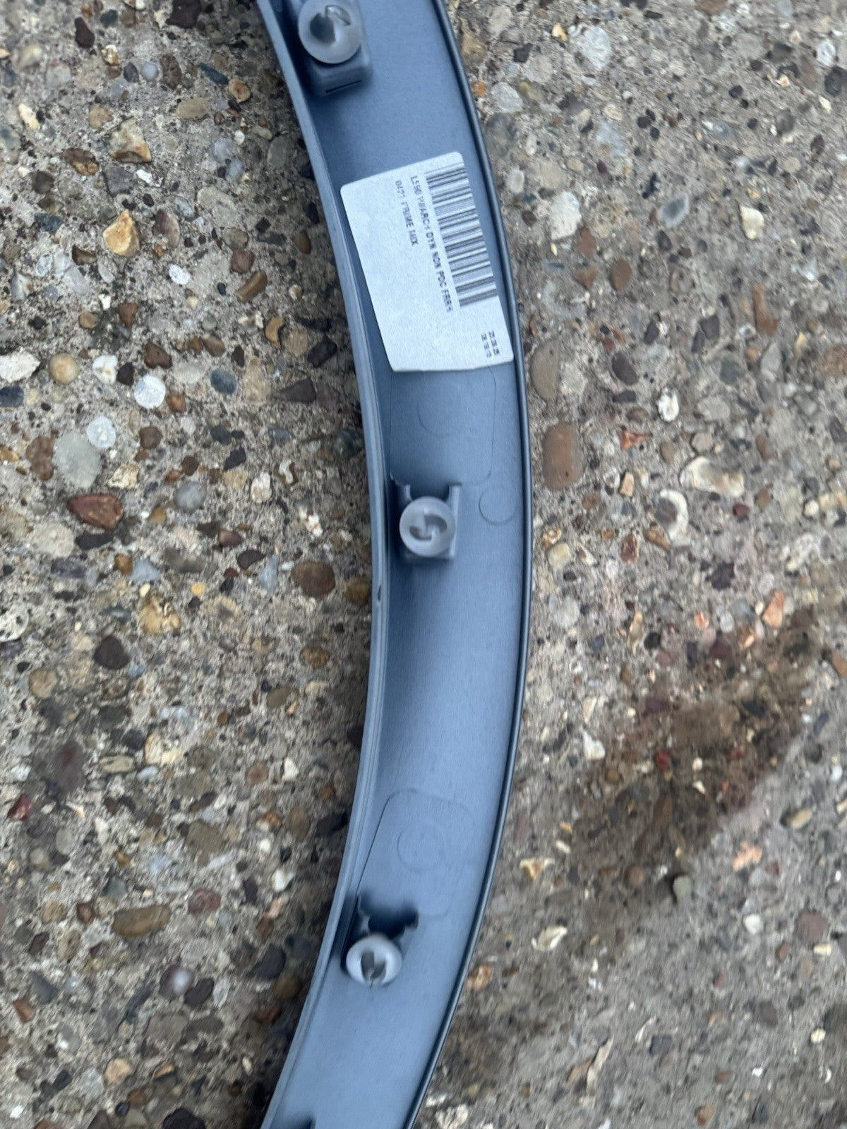 Range Rover Sport Wheel Arch Moulding Front Right mk72-16a074 from 2018