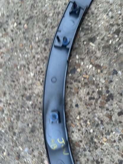2019-24 LAND ROVER DISCOVERY SPORT WHEEL ARCH MOULDING TRIM SPAT LEFT SIDE FRONT