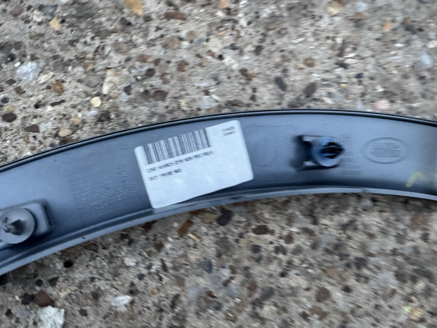 2019-24 LAND ROVER DISCOVERY SPORT WHEEL ARCH MOULDING TRIM SPAT LEFT SIDE FRONT