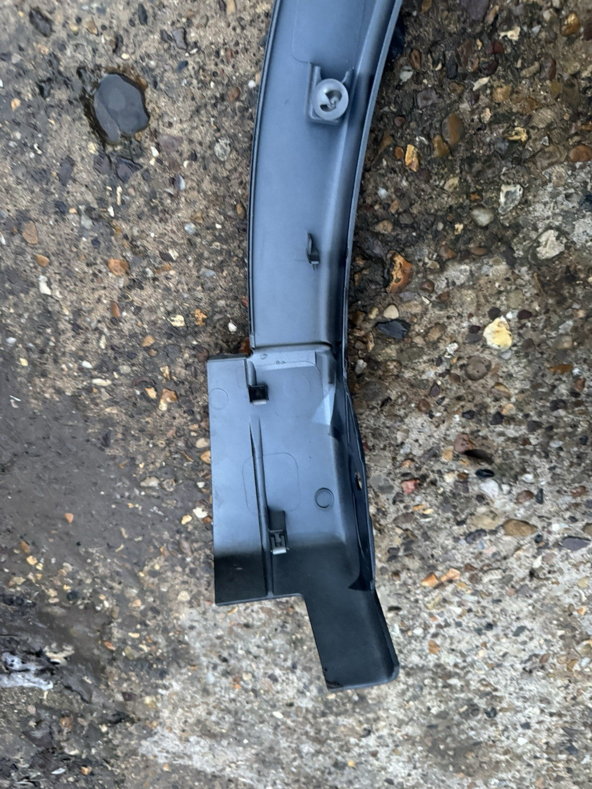 2019-24 LAND ROVER DISCOVERY SPORT WHEEL ARCH MOULDING TRIM SPAT LEFT SIDE FRONT