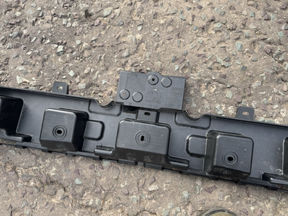 Dodge Hornet 2023 rear bumper mounting bracket 50564792 LBI32284