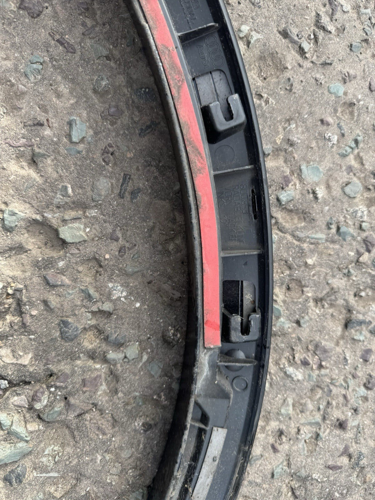 2016 AUDI Q3 FRONT LEFT PASSENGER SIDE WHEEL ARCH TRIM GENUINE 8U0853717